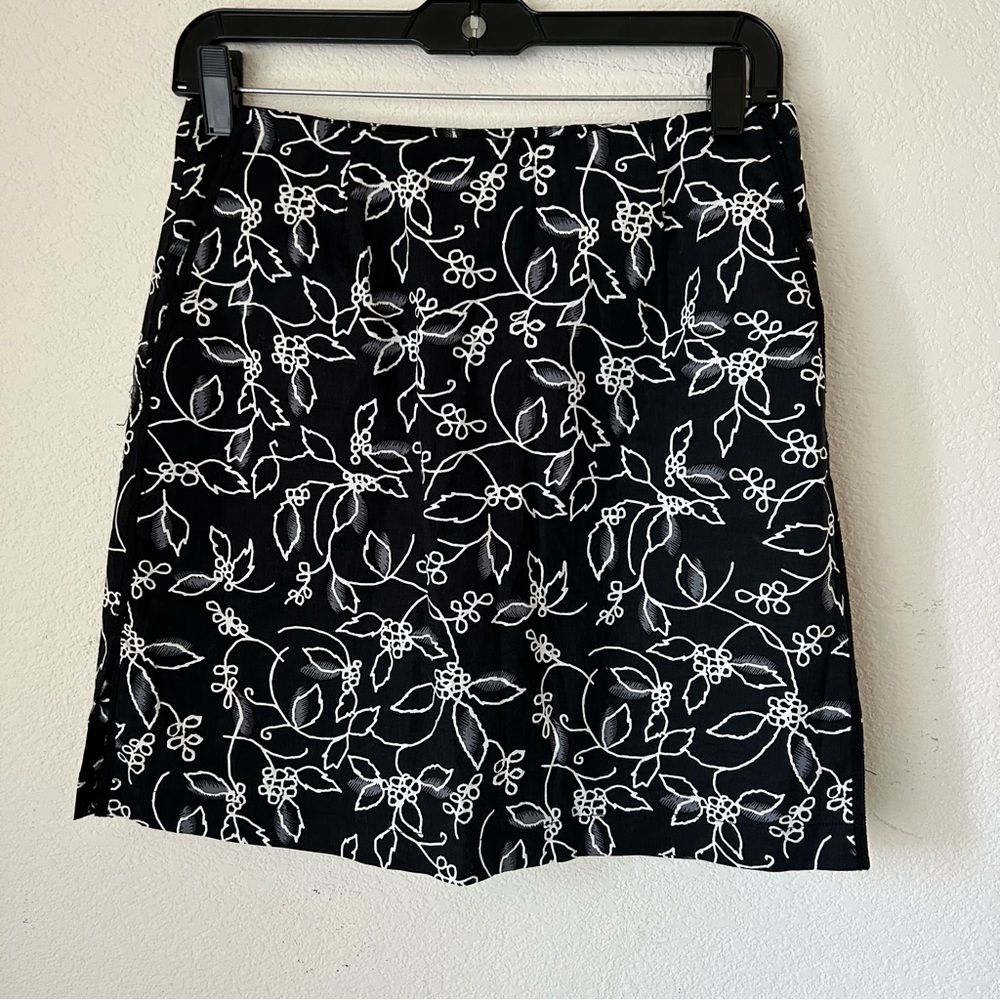 GOLFTINI‎ Constellations Pull On Tech Ruffle Golf Skort